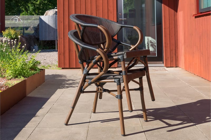 Hillerstorp Äppelhed Caféstol - Svart - Utemöbler & utemiljö - Balkong & altan - Balkongmöbler - Balkongstol