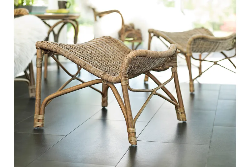 Praktö Fotpall - Hillerstorp - Utemöbler & utemiljö - Balkong & altan - Balkongmöbler - Balkongstol