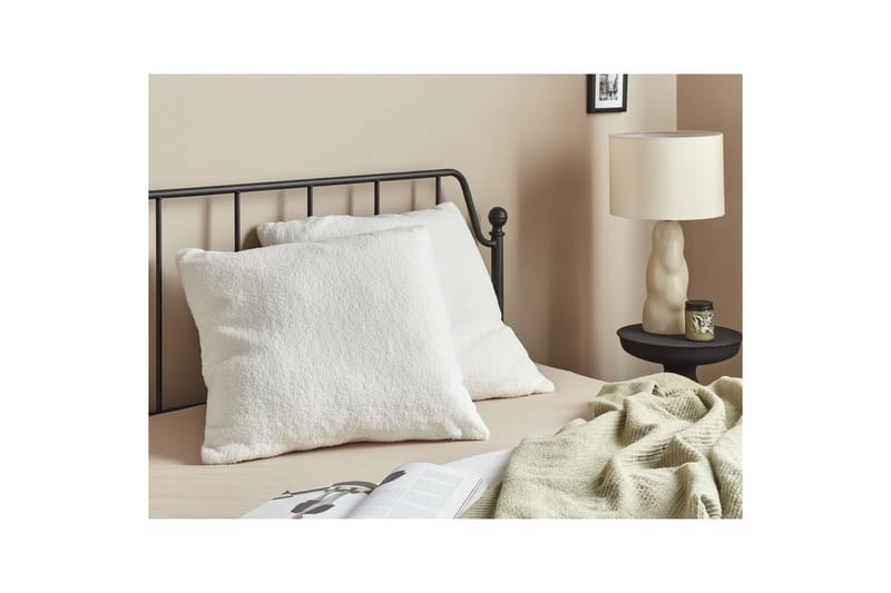 Prydnadskuddar Leuzea set om 2 Vit, 60x60 cm - Vit, 60x60 cm - Utemöbler & utemiljö - Dynor - Utomhuskuddar