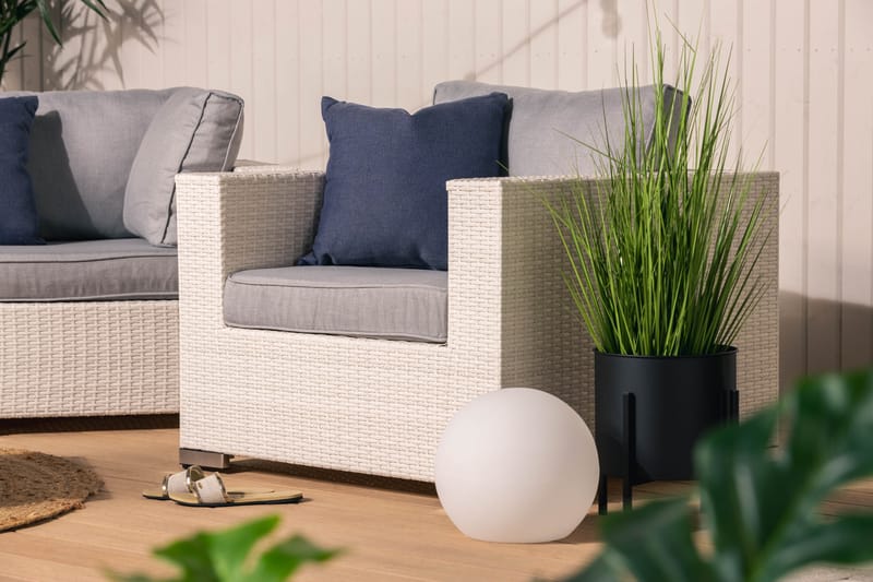 Bahamas Stor loungegrupp utomhus - Soffgrupp till uteplats 6-sits - Loungeset med 2 fåtöljer konstrotting utemöbler - Vit med Gråa dynor - Utemöbler & utemiljö - Loungemöbler - Loungeset & loungegrupp