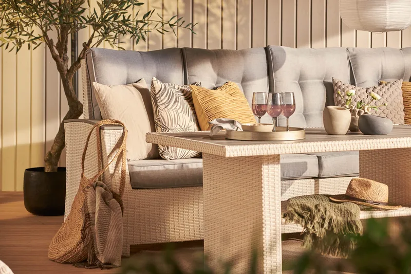 James Lyx Loungegrupp Vändbar - Vit / Gråa dynor - Utemöbler & utemiljö - Loungemöbler - Loungeset & loungegrupp