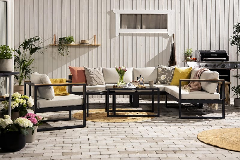 Loungegrupp Aspvik - Svart / Beiga dynor - Utemöbler & utemiljö - Loungemöbler - Loungeset & loungegrupp