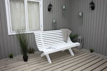 Norvald Trädgårdsbänk 140 cm - Vit - Utemöbler & utemiljö - Loungemöbler - Loungesoffor