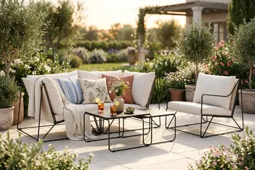Usteryd utomhus rak 3-sits soffa med fåtölj - Svart/Beige - Utemöbler & utemiljö - Loungemöbler - Loungeset & loungegrupp