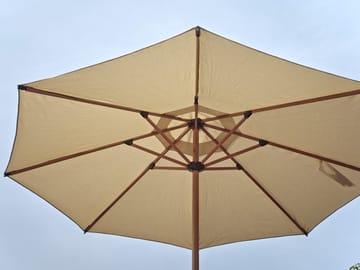 Parasoll Hillerstorp Parasoll 300 cm - Beige - Utemöbler & utemiljö - Solskydd - Parasoll - Baliparasoll