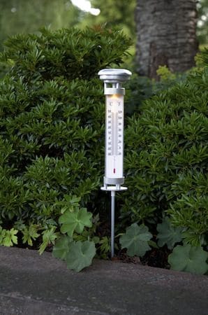 Celsius Solcellsdekoration 57,5 cm - silver - Utemöbler & utemiljö - Trädgårdsdekoration & utemiljö - Trädgårdsbelysning