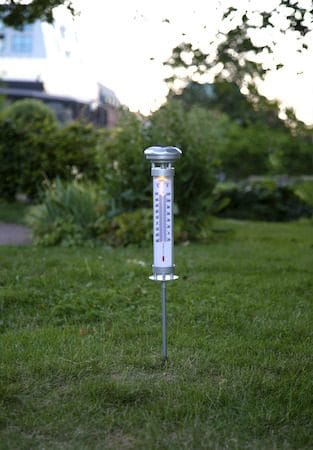 Celsius Solcellsdekoration 57,5 cm - silver - Utemöbler & utemiljö - Trädgårdsdekoration & utemiljö - Trädgårdsbelysning