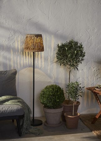 Cesta Solcellslampa 127 cm - brun och svart - Utemöbler & utemiljö - Trädgårdsdekoration & utemiljö - Trädgårdsbelysning