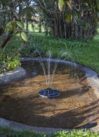 Fountain Solcellsdekoration 16 cm - svart - Utemöbler & utemiljö - Trädgårdsdekoration & utemiljö - Damm & fontän - Trädgårdsfontän