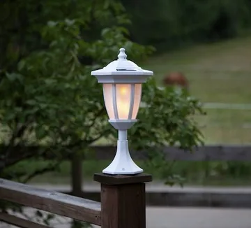 Flame Solcellslampa 63 cm - vit - Utemöbler & utemiljö - Trädgårdsdekoration & utemiljö - Trädgårdsbelysning