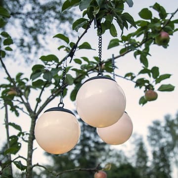 Globus Solcellsdekoration 10 cm - vit och svart - Utemöbler & utemiljö - Trädgårdsdekoration & utemiljö - Trädgårdsbelysning