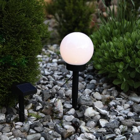 Globus Solcellsdekoration 15 cm - vit - Utemöbler & utemiljö - Trädgårdsdekoration & utemiljö - Trädgårdsbelysning