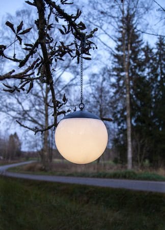 Globus Solcellsdekoration 20 cm - vit - Utemöbler & utemiljö - Trädgårdsdekoration & utemiljö - Trädgårdsbelysning