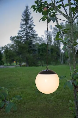 Globus Solcellsdekoration 20 cm - vit - Utemöbler & utemiljö - Trädgårdsdekoration & utemiljö - Trädgårdsbelysning
