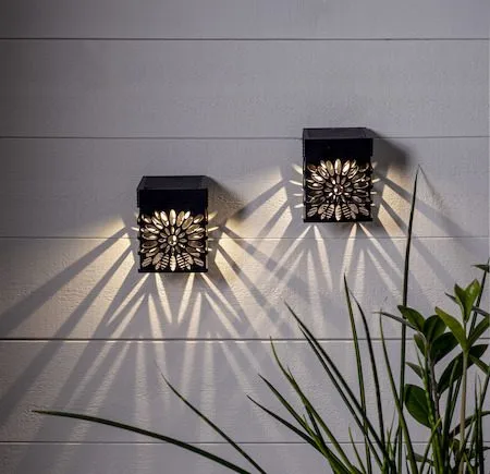Izola Wall 2 pack Solcellsvägglykta 7.5 cm, svart
