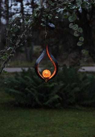 Melilla Solcellsdekoration 18 cm - svart och bärnstensfärgad - Utemöbler & utemiljö - Trädgårdsdekoration & utemiljö - Trädgårdsbelysning