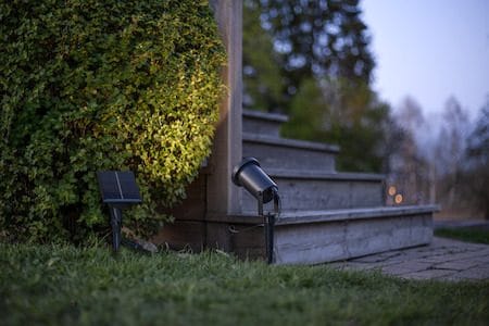 Powerspot SolcellsSpotlight 9 cm - svart - Utemöbler & utemiljö - Trädgårdsdekoration & utemiljö - Trädgårdsbelysning