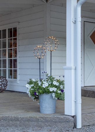 Sphere Black Utomhusdekoration 250 cm - svart - Utemöbler & utemiljö - Trädgårdsdekoration & utemiljö - Trädgårdsbelysning