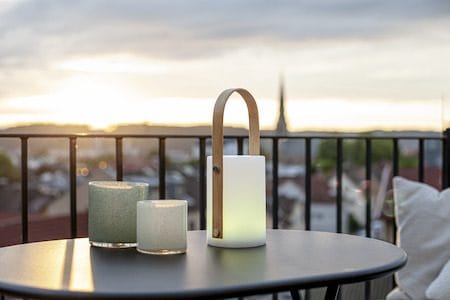 Lisa Lykta 12 cm - vit och naturfärgad - Utemöbler & utemiljö - Trädgårdsdekoration & utemiljö - Trädgårdsfigurer & trädgårdsprydnad - Utelykta