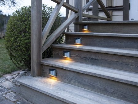 Wally 2 pack Solcellsvägglykta 10 cm - silver - Utemöbler & utemiljö - Trädgårdsdekoration & utemiljö - Trädgårdsbelysning