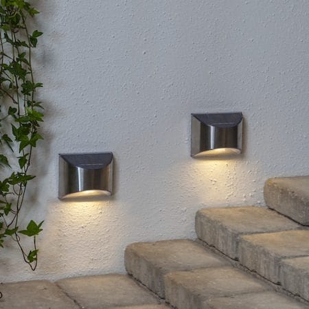 Wally 2 pack Solcellsvägglykta 10 cm - silver - Utemöbler & utemiljö - Trädgårdsdekoration & utemiljö - Trädgårdsbelysning