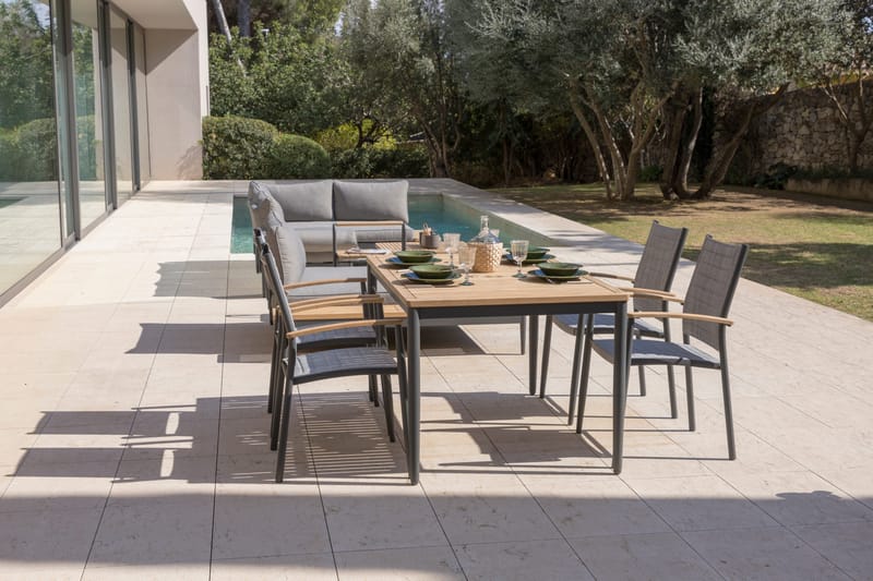 Bord för utomhusbruk TOPAZ 144 cm - trä/grå - Utemöbler & utemiljö - Utebord & trädgårdsbord - Matbord utomhus