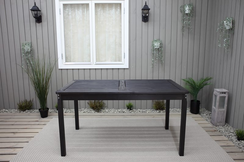 Matbord Utomhus Olivio 135x77 cm - Svart - Utemöbler & utemiljö - Utebord & trädgårdsbord - Matbord utomhus