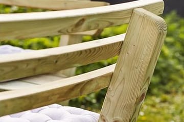 Gudrun Bord- och Picknickbord Runt med Ryggstöd Trä - Beige - Utemöbler & utemiljö - Utebord & trädgårdsbord - Picknickbord