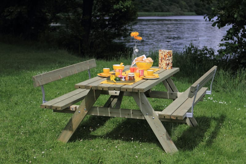 PLUS Gudrun Picknickbord med Bänk med Ryggstöd Trä - Naturell - Picknickbord