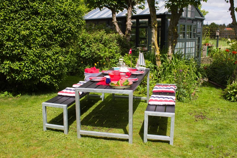 PLUS Plankset 186 cm - Svart - Utemöbler & utemiljö - Utebord & trädgårdsbord - Picknickbord