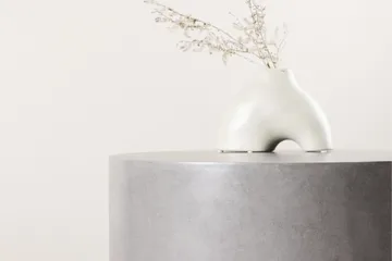 Lissabon Runt Sidobord och BlomUtebord Utomhus 60 cm - Grå - Utemöbler & utemiljö - Utebord & trädgårdsbord - Sidobord utomhus