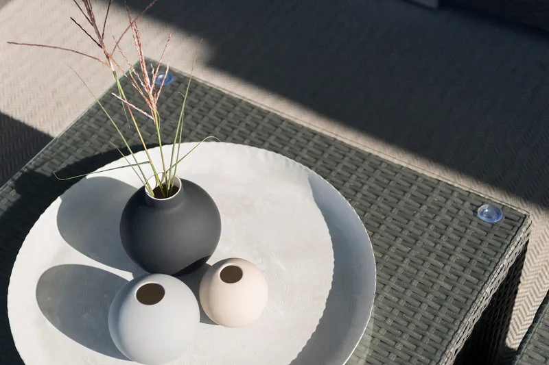 MADISON Soffbord och Loungebord Utomhus 64 cm Konstrotting Glas - Svart - Utemöbler & utemiljö - Utebord & trädgårdsbord - Loungebord & soffbord utomhus