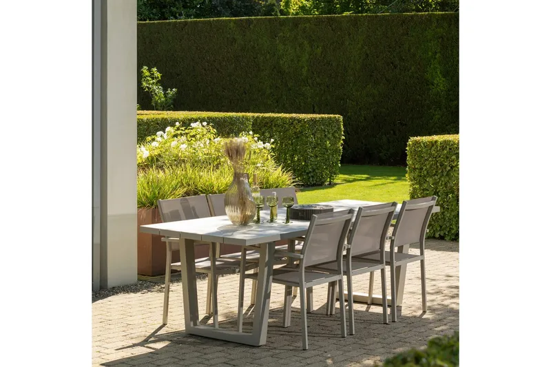 Trädgårdsbord Bear - Utemöbler & utemiljö - Utebord & trädgårdsbord - Matbord utomhus