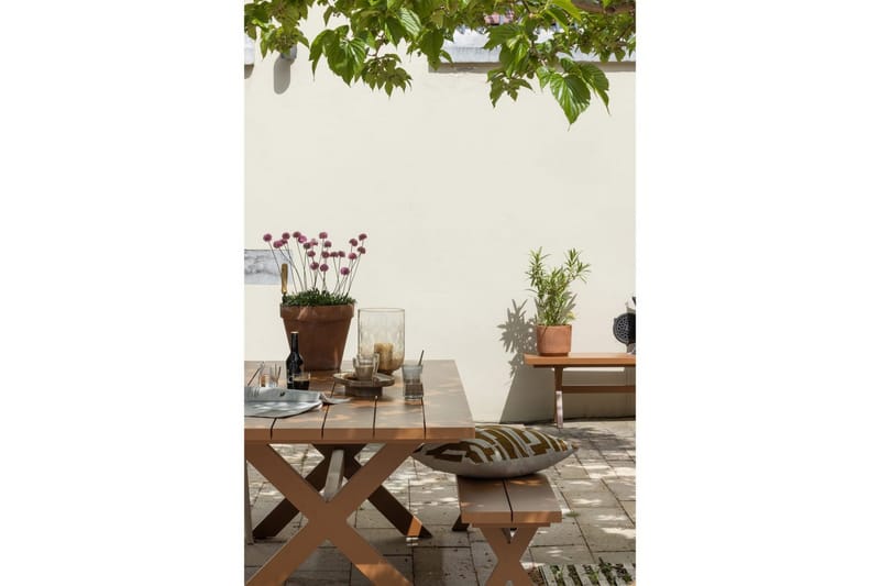 Trädgårdsbord Delta - Terra - Utemöbler & utemiljö - Utebord & trädgårdsbord - Matbord utomhus