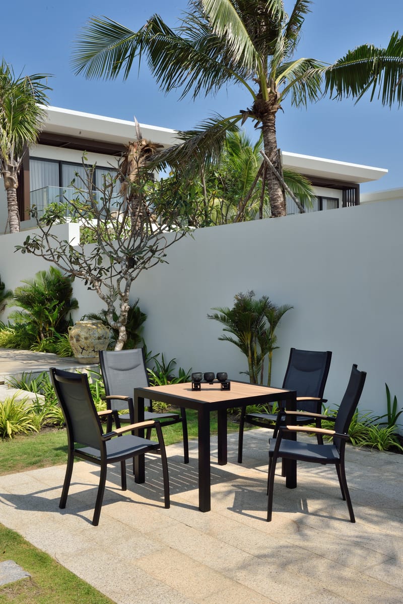 Utomhusbord Panama 90 cm - trä/svart - Utemöbler & utemiljö - Utebord & trädgårdsbord - Matbord utomhus