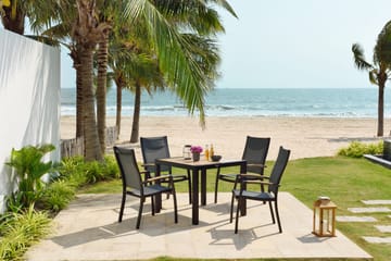 Utomhusbord Panama 90 cm - trä/svart - Utemöbler & utemilj ö - Utebord & trädgårdsbord - Matbord utomhus