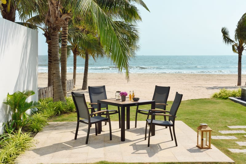 Utomhusbord Panama 90 cm - trä/svart - Utemöbler & utemiljö - Utebord & trädgårdsbord - Matbord utomhus