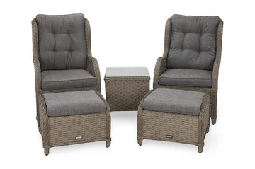 Marcus Caféset med 2 Öronlappsfåtöljer med Fotpall m Dyna - Grå - Utemöbler & utemiljö - Utegrupp - Cafegrupp & cafeset