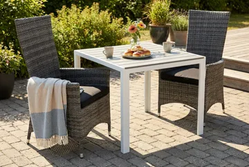 Tunis Matgrupp 90 + 2 Jenny Ställbar Fåtölj m Dyna - Vit/Grå/Svart - Utemöbler & utemiljö - Utegrupp - Cafegrupp & cafeset