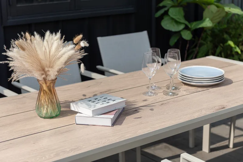 Matgrupp för utomhusbruk Urbanite 205 cm 8 karmstolar - grå - Utemöbler & utemiljö - Utegrupp - Matgrupp utomhus