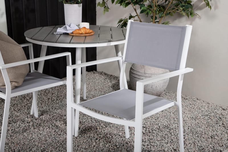 Break Matgrupp Utomhus Rund 70 cm + 2 st Copacabana Stapelbara Stola - Vit - Utemöbler & utemiljö - Utegrupp - Matgrupp utomhus