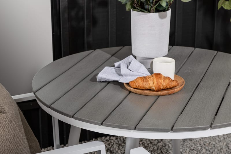 Break Matgrupp Utomhus Rund 70 cm + 2 st Copacabana Stapelbara Stola - Vit - Utemöbler & utemiljö - Utegrupp - Matgrupp utomhus