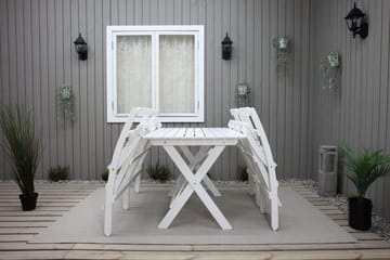 Larios Matgrupp Utomhus + 2 Ihoppfällbara Utestolar + Bänk Utomhus - Vit - Utemöbler & utemiljö - Utegrupp - Matgrupp utomhus