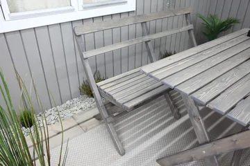 Larios Matgrupp Utomhus 76 cm + 2 Matstolar Utomhus + Bänk Utomhus - Grå - Utemöbler & utemiljö - Utegrupp - Matgrupp utomhus