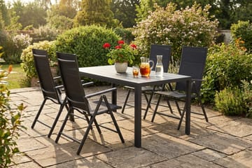 Siri Matgrupp utomhus 150 cm med 4 Maggie Vadderad Fällbar Positionsstol - Utemöbler & utemiljö - Utegrupp - Matgrupp utomhus