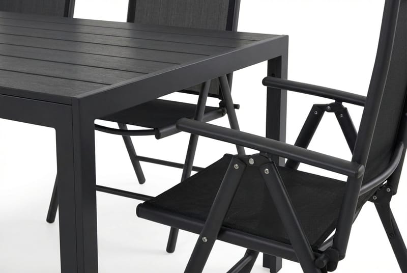 Siri Matgrupp utomhus 150 cm med 4 Maggie Positionsstolar - Utemöbler & utemiljö - Utegrupp - Matgrupp utomhus