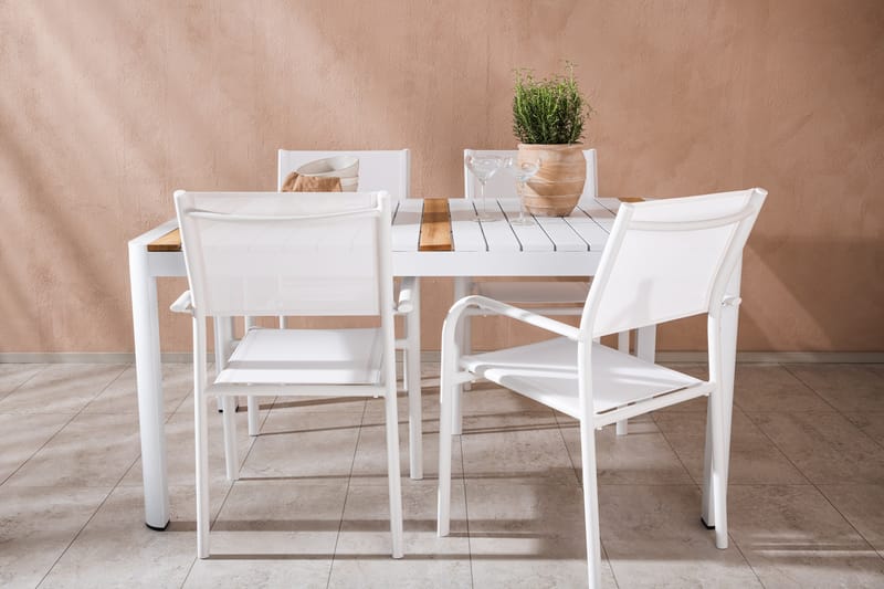Togo Matgrupp Utomhus 150 cm Rektangulär med 4 Santorini Utestolar - Natur - Utemöbler & utemiljö - Utegrupp - Matgrupp utomhus