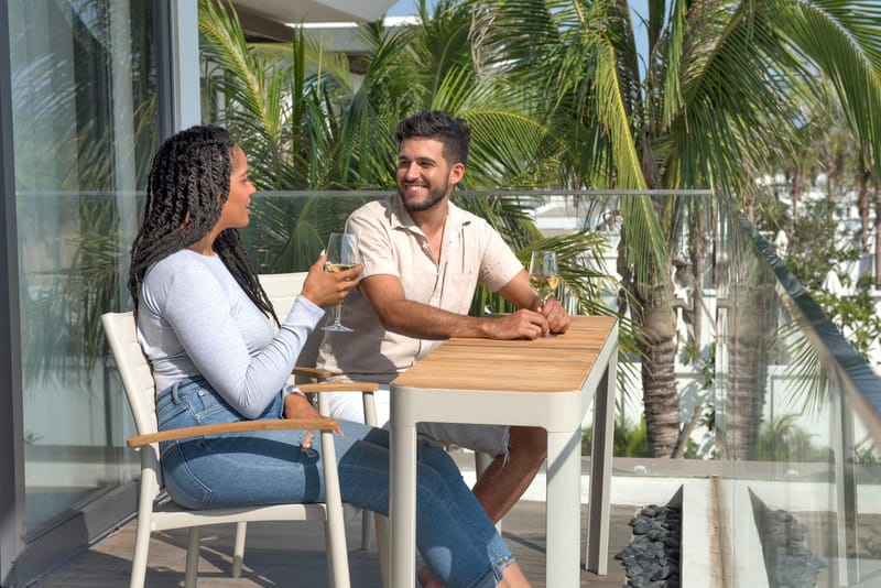 Utomhus balkongset Portals balkongbord + 2 carver carver-stolar - ljus ecru/korallsand - Utemöbler & utemiljö - Utegrupp - Cafegrupp & cafeset