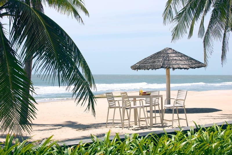 Utomhus barset Portals barbord + 4 barstolar - ljus ecru/korallsand - Utemöbler & utemiljö - Utestol & trädgårdsstol - Barstol utomhus