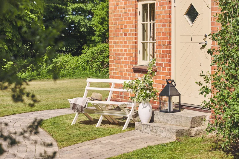 Hillerstorp Torpet Utesoffa 2-sits Vit - Vit - Utemöbler & utemiljö - Utesoffa